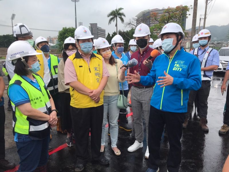 侯市長至工區視察