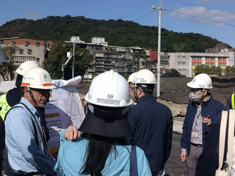 局長7-7、7-4-3工區視察